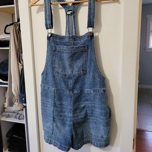 Baggy Overall Shorts with Embroidery